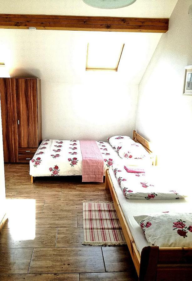 Penzion A Vinarstvi Vavricek Brezi Zewnętrze zdjęcie