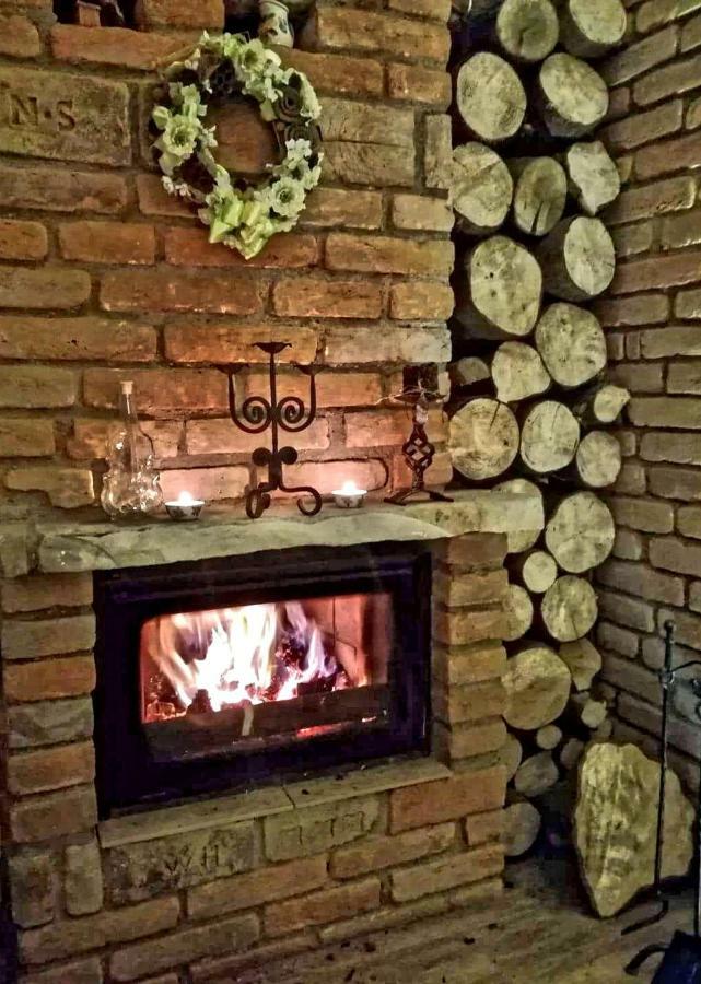 Penzion A Vinarstvi Vavricek Brezi Zewnętrze zdjęcie